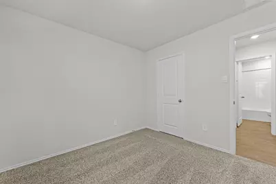 307 Wild Goose Drive, Luling, TX 78648 - Photo 17