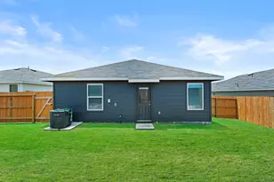 307 Wild Goose Dr, Luling, TX 78648 - Photo 29