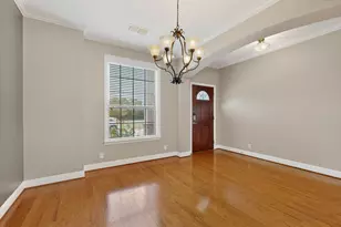 13933 Ashton Woods Cir, Austin, TX 78727 - Photo 5