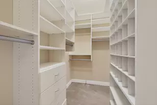 13933 Ashton Woods Cir, Austin, TX 78727 - Photo 17