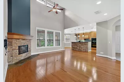13933 Ashton Woods Circle #71, Austin, TX 78727 - Photo 7