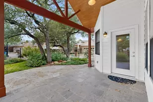 13933 Ashton Woods Cir, Austin, TX 78727 - Photo 13