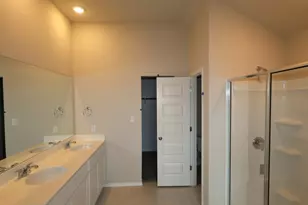 13701 Warnock Trl, Manor, TX 78653 - Photo 9