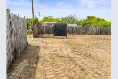 302 Seneca Drive, Burnet, TX 78611 - Photo 7