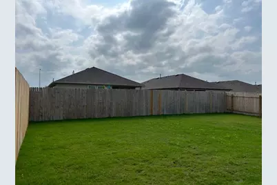 311 Darwin Place, Lockhart, TX 78644 - Photo 29