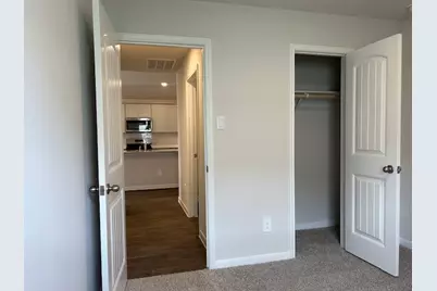 311 Darwin Place, Lockhart, TX 78644 - Photo 21