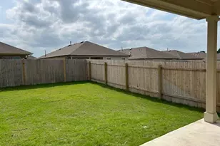 311 Darwin Pl, Lockhart, TX 78644 - Photo 27