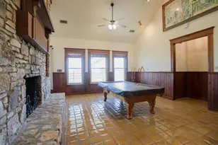 4692 S E River Rd, Martindale, TX 78655 - Photo 11