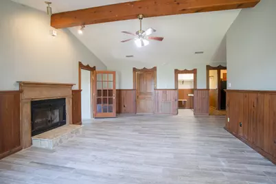 4692 SE River Road, Martindale, TX 78655 - Photo 15