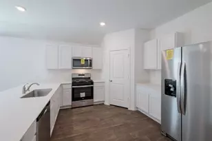 12202 Pike Bnd, Mustang Ridge, TX 78610 - Photo 7