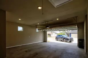 404 Eagle Dr, San Marcos, TX 78666 - Photo 25