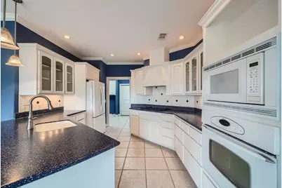 128 Oak Crest Drive, Bertram, TX 78605 - Photo 9