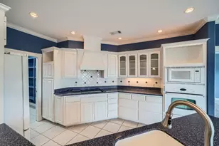 128 Oak Crest Dr, Bertram, TX 78605 - Photo 11