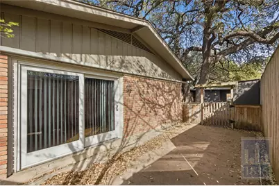 2416 S 5th Street #B, Austin, TX 78704 - Photo 17