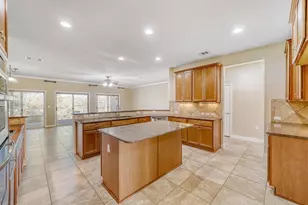 304 Pipe Creek Ln, Georgetown, TX 78633 - Photo 9