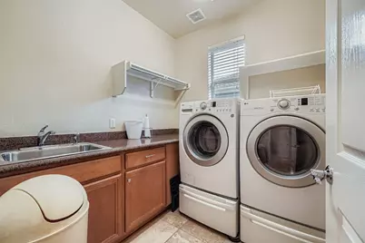 304 Pipe Creek Lane, Georgetown, TX 78633 - Photo 25