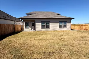 251 Red Tail Hawk Ln, Cedar Creek, TX 78612 - Photo 19