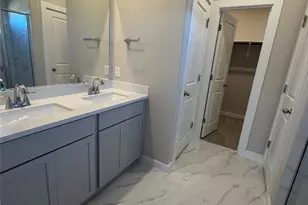 251 Red Tail Hawk Ln, Cedar Creek, TX 78612 - Photo 11