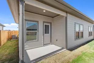 251 Red Tail Hawk Ln, Cedar Creek, TX 78612 - Photo 25