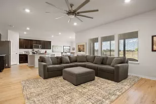 460 Colovista Pkwy, Bastrop, TX 78602 - Photo 3