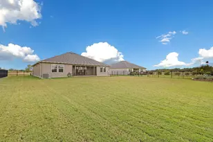 460 Colovista Pkwy, Bastrop, TX 78602 - Photo 23