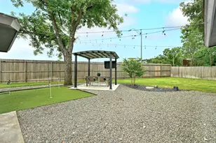 5700 Avenue G, Austin, TX 78752 - Photo 21