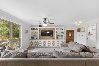 200 Rowlett Road, Liberty Hill, TX 78642 - Photo 5