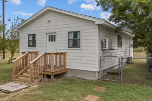 200 Rowlett Rd, Liberty Hill, TX 78642 - Photo 25