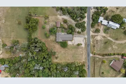 200 Rowlett Road, Liberty Hill, TX 78642 - Photo 33