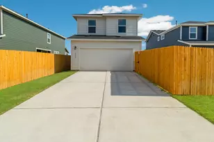 308 Constanza Trl, Bastrop, TX 78602 - Photo 17