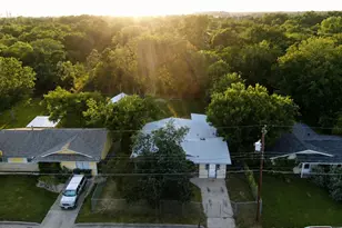 1060 Gardner, Austin, TX 78721 - Photo 1