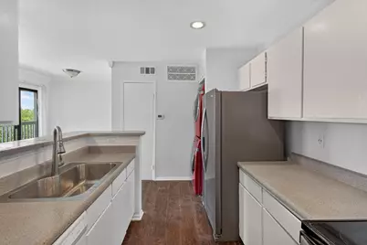 4500 E Oltorf Street #A105, Austin, TX 78741 - Photo 13