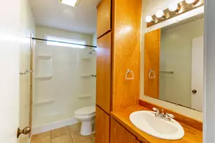 913 E 53rd 1/2 St, Austin, TX 78751 - Photo 17
