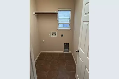 30003 Bumble Bee Drive, Georgetown, TX 78628 - Photo 5