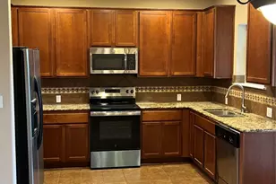 30003 Bumble Bee Dr, Georgetown, TX 78628 - Photo 3