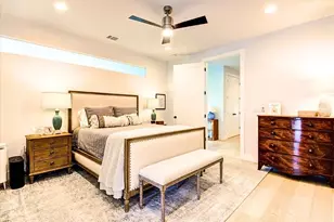 916 E 50th St, Austin, TX 78751 - Photo 19