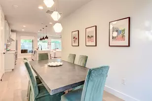 916 E 50th St, Austin, TX 78751 - Photo 5
