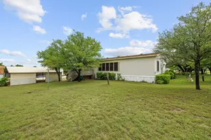 1210 Thousand Oaks Trail, Liberty Hill, TX 78642 - Photo 23