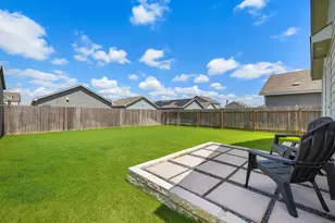 129 Jack Browning Dr, Jarrell, TX 76537 - Photo 27