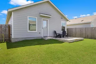 129 Jack Browning Dr, Jarrell, TX 76537 - Photo 29