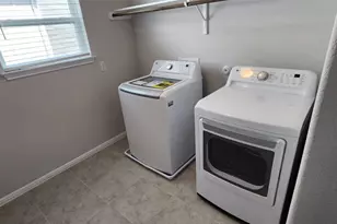 1033 Legend Milton Ln, Austin, TX 78748 - Photo 17