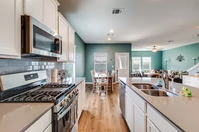 207 Otter Road, Kyle, TX 78640 - Photo 5