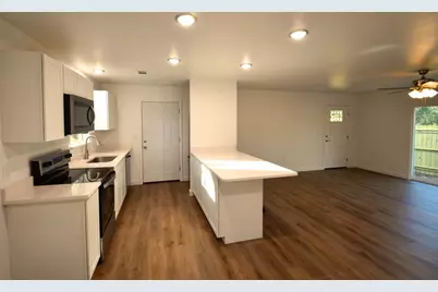 1653 Navajoe Trail, Kingsland, TX 78639 - Photo 11