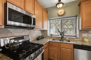 502 Cedar Ln, Pflugerville, TX 78660 - Photo 17