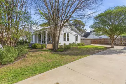 709 Hill Street, Bastrop, TX 78602 - Photo 31