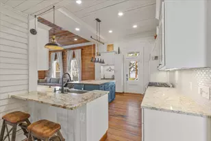 709 Hill St, Bastrop, TX 78602 - Photo 15