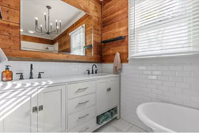 709 Hill Street, Bastrop, TX 78602 - Photo 21