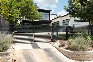 2300 Westover Rd, Austin, TX 78703 - Photo 31