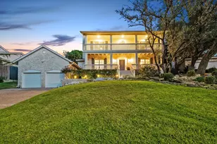 2005 Mistywood Dr, Austin, TX 78746 - Photo 3