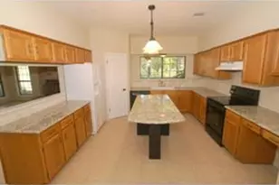 211 Thomas Oaks Dr, Wimberley, TX 78676 - Photo 3